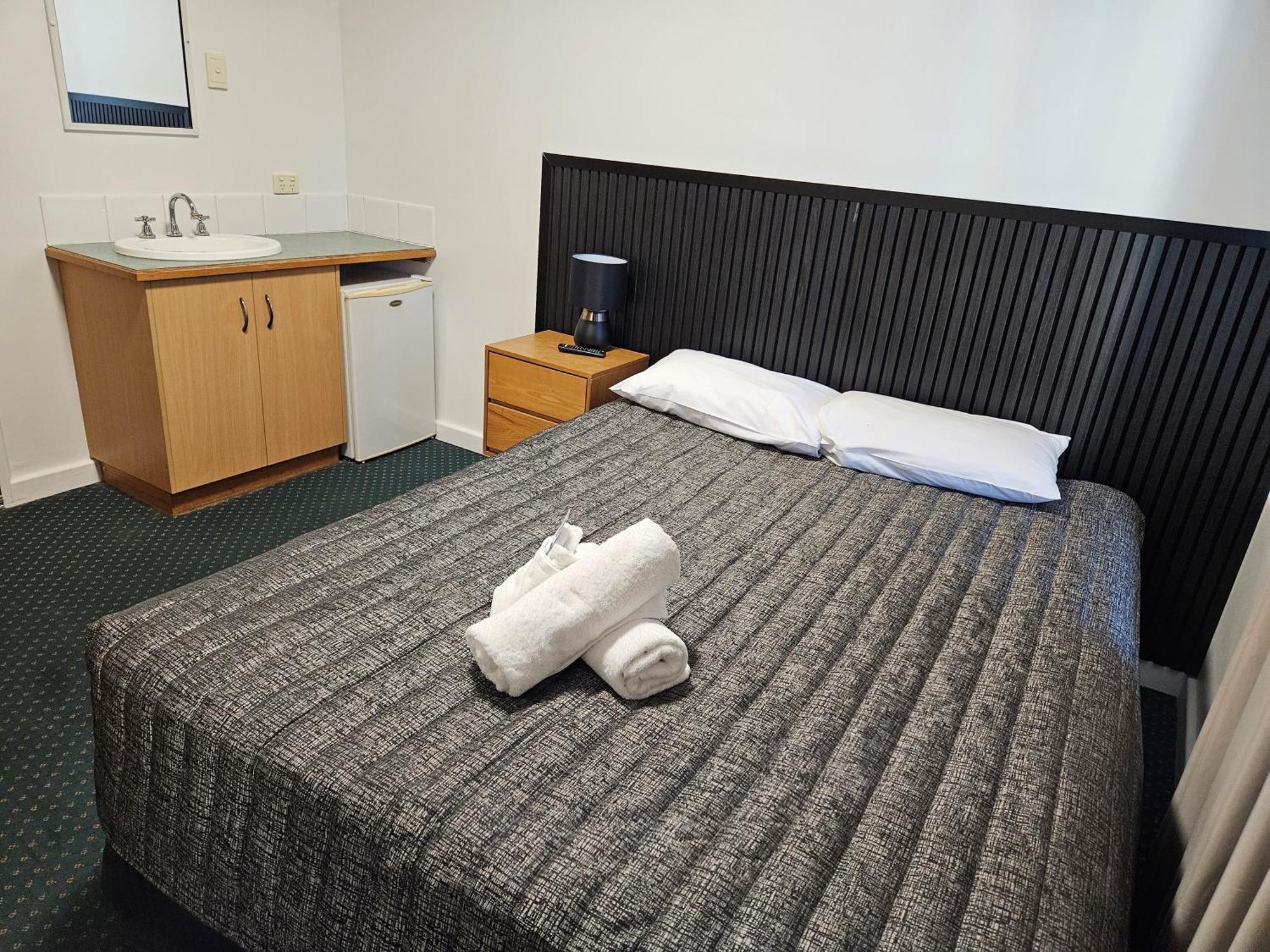 O'Shea'S Royal Hotel Goondiwindi Esterno foto