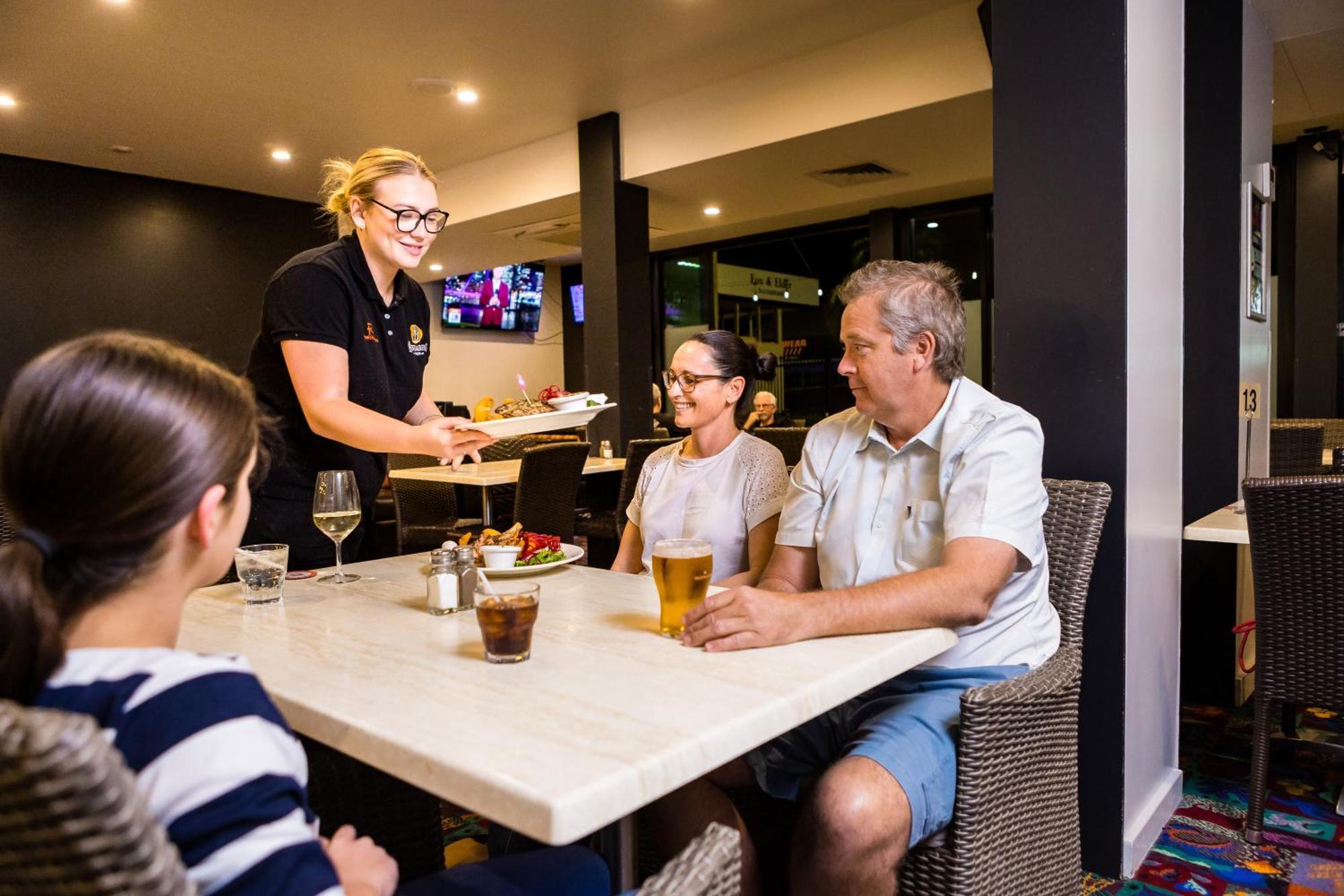 O'Shea'S Royal Hotel Goondiwindi Esterno foto